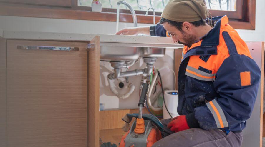 leaky faucet repair in Sunnyside, WA